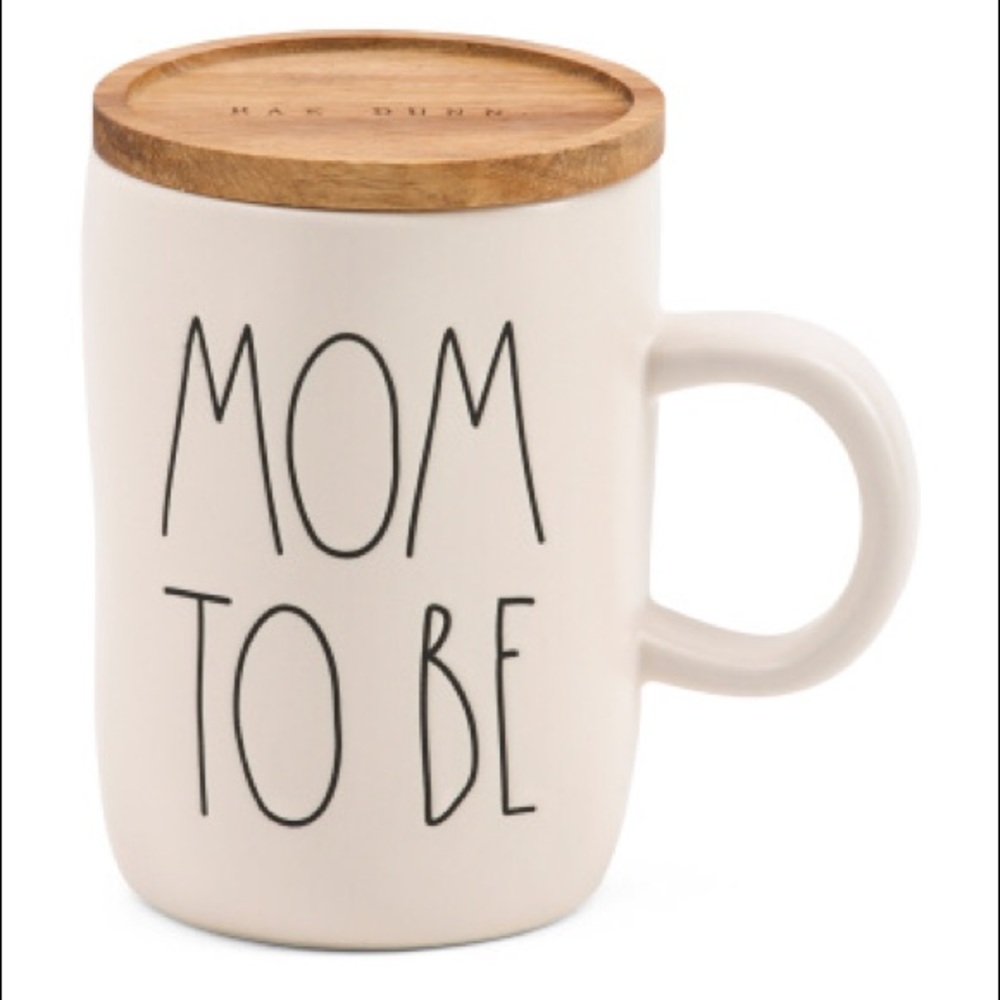 MOM TO BE mug RAE DUNN 💕